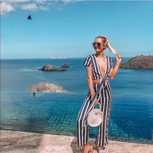 🛍 BUY 1 GET 1 1/2 OFF 🛍 SUMMER CLEARANCE SALE - Picture 3 of 8